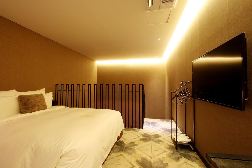 Boutique Hotel Loft Seoul Bagian luar foto