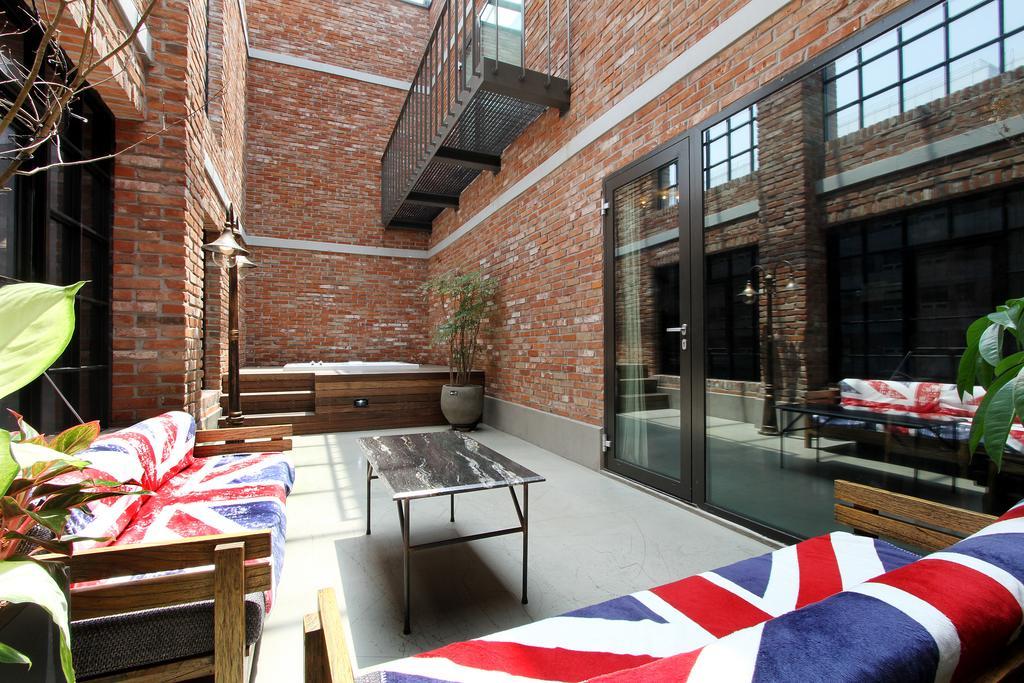 Boutique Hotel Loft Seoul Bagian luar foto