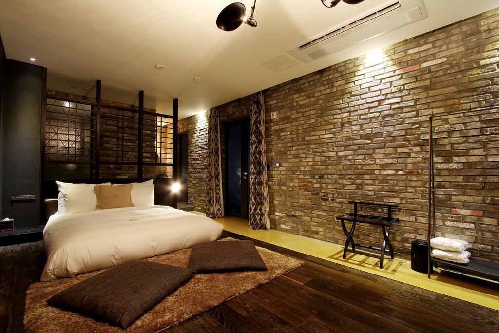 Boutique Hotel Loft Seoul Bagian luar foto