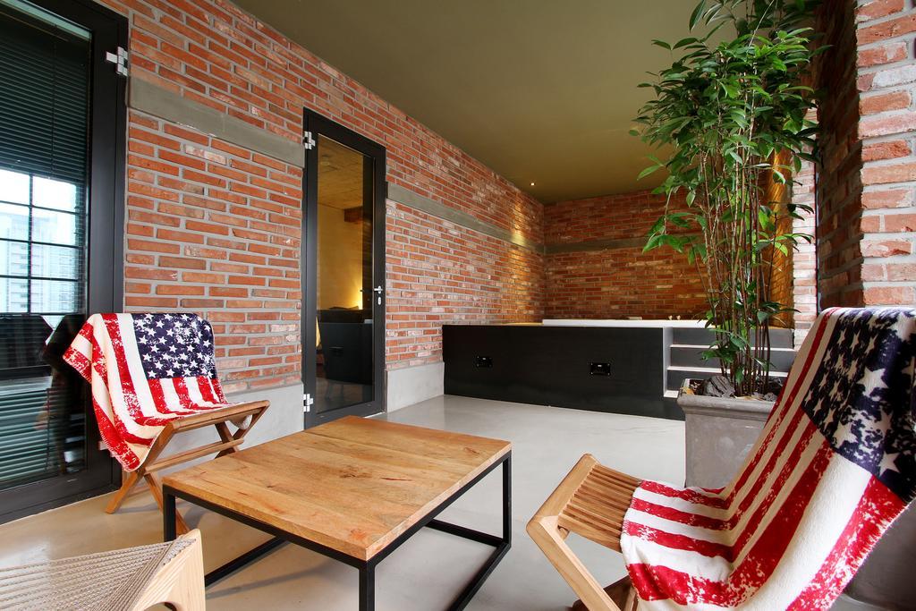 Boutique Hotel Loft Seoul Bagian luar foto